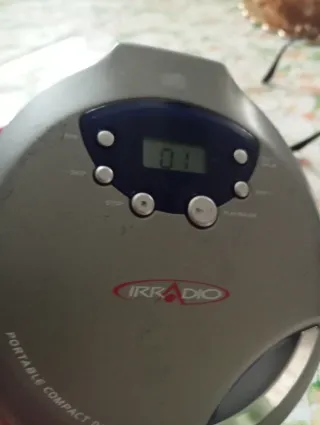 Lettore CD Portatile IRRAdio Funzionante