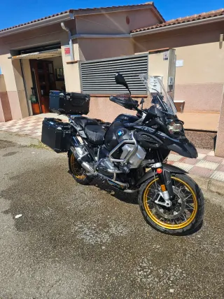 BMW GS 1250 Adventure Triple Black