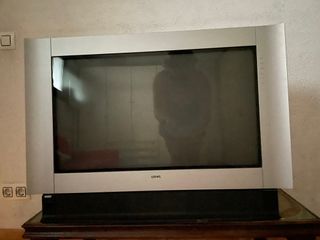 TV Loewe Vitros 6370 ZW Plata
