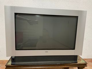 TV Loewe Vitros 6370 ZW Plata