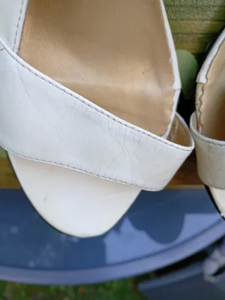 Zapatos de charol blancos Fox