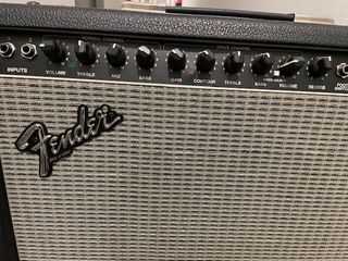 Amplificador Fender Deluxe 112