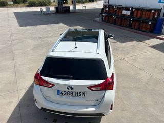 Toyota Auris 2013