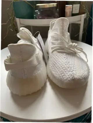 Adidas Yeezy Boost 350 V2 Cream Talla 41