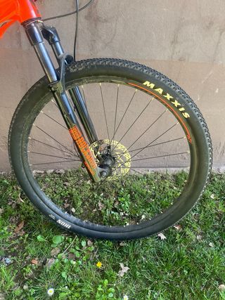 Bicicleta de Montaña Scott Naranja