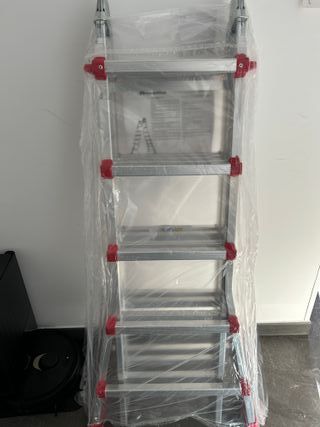 Escalera telescópica 10+10 peldaños aluminio