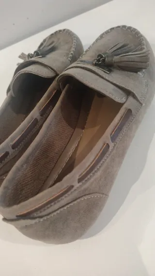 Mocasines sin estrenar verde oliva (talla 38)
