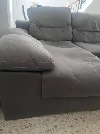 Sofá chaise longue gris
