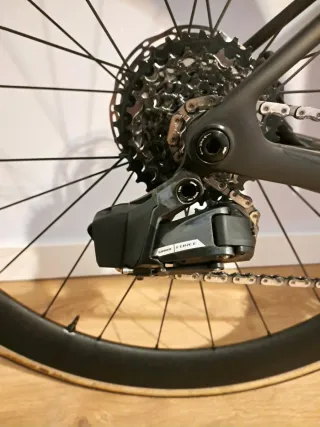 Bicicleta Trek Madone SLR Gen 8