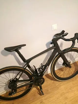 Bicicleta Trek Madone SLR Gen 8