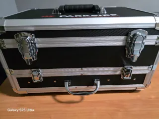 2 taladros + 4 baterías + maletin