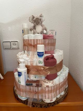 Tarta de pañales nacimiento