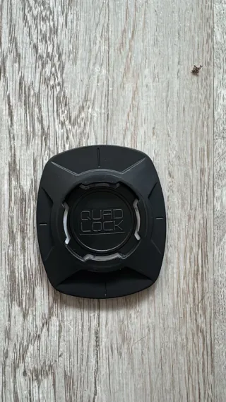 Dampener Quad Lock y pegatina