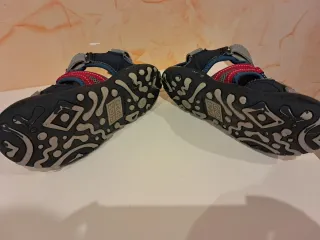 Sandalias niño Giossepo talla 31