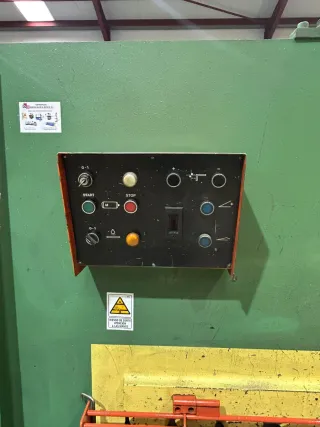 Cizalla Hidráulica HACO 3000x10