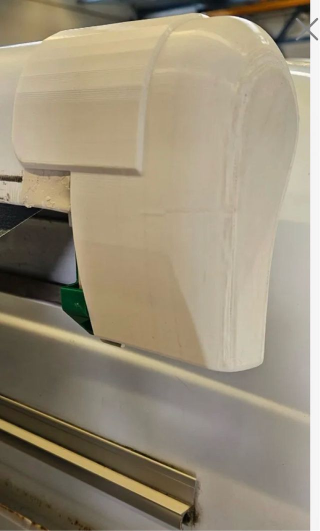 Tapa Toldo Thule Omnistor 5002 Derecha