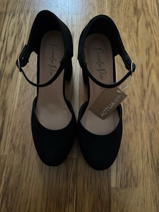 Sandalia tacón plataforma negro PICCOLA PIU