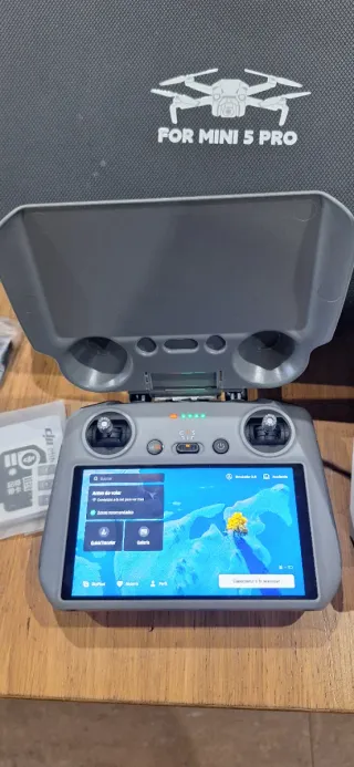 DJI Mini 5 Pro Fly More Combo + care refres activo