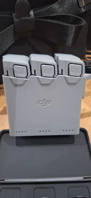 DJI Mini 5 Pro Fly More Combo + care refres activo