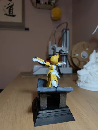 Figura Metabee de la serie Medabots