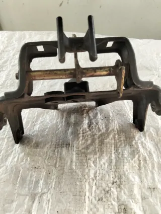 Yamaha V-Max 1200 Tapa Depósito Anclaje