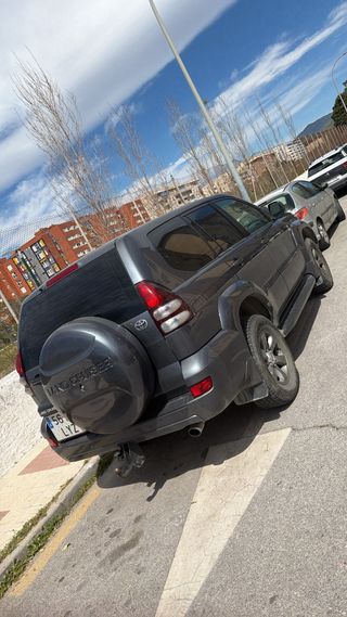 Toyota Land Cruiser 2005