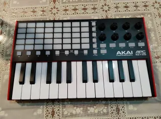 Akai APC Key 25 Controlador MIDI