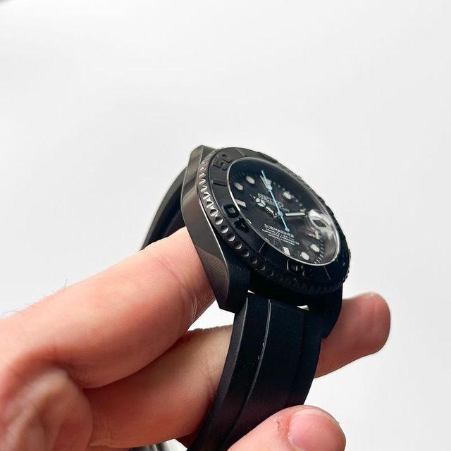 Seiko Submariner Carbono NH35 Mod Automático