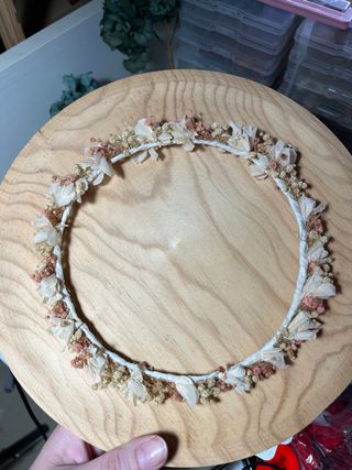 Corona de flores preservadas comunión