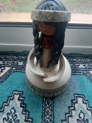 Bonita figura de barro