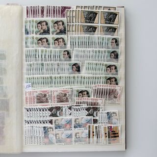 Sellos de España (1975–1976, años sueltos)