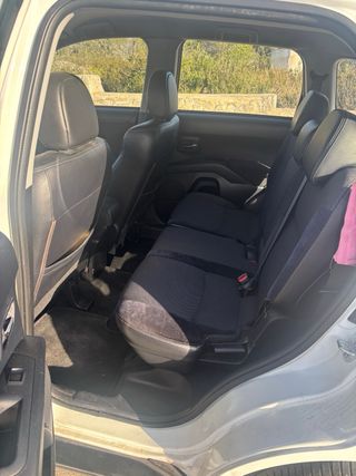 Citroen C-Crosser 2010