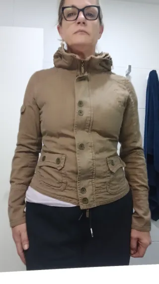 Cazadora beige
