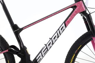 Bicicleta Berria Mako BR XXSL AXS t.S Reacondicionada
