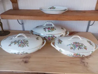 Sopera Legumbrera Porcelana Francesa Floral