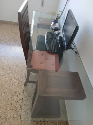Escritorio Madera Teca y Cristal