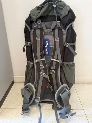 Mochila WayNorth Elevation 70L Negra/Oliva