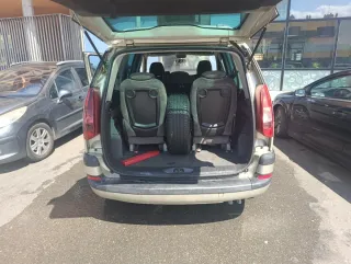 Peugeot 807 2006