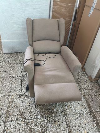 Sillón relax elevador beige