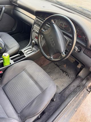 Audi A6 1995 atomatico conducción por la derecha