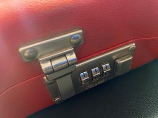 Valigetta Perazzi da sistemare