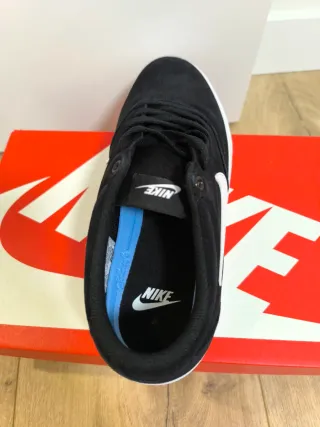 Zapatillas Nike Charge Suede Negras Talla 43