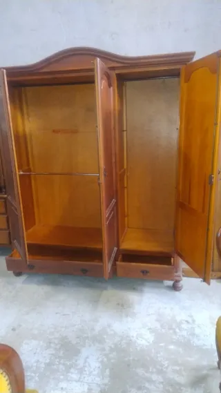 Armario ropero 3 puertas pino teñido
