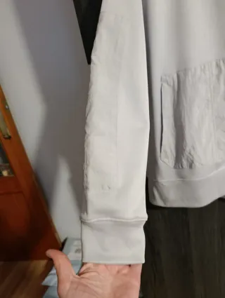 Chaqueta Nike Beige con Cremallera