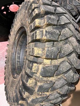 Maxxis Trepador 35 Neumáticos patrol Y61