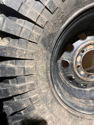 Maxxis Trepador 35 Neumáticos patrol Y61