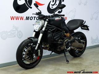 DUCATI MONSTER 821 DARK