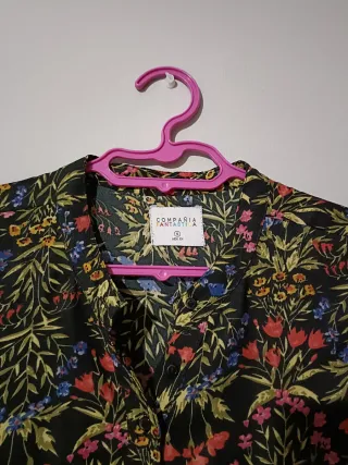 Blusa Estampada Compañía Fantástica
