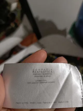 Blusa Estampada Compañía Fantástica