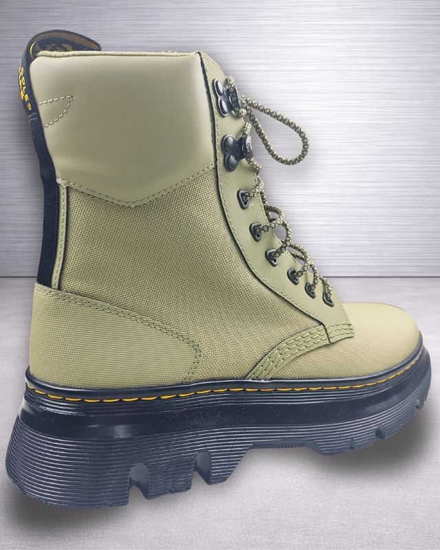 Dr Martens Tarik  Pale Olive 44 Nuevas Hombre